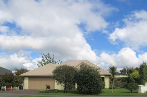Photo of property in 34 Warwick Drive, Lynmore, Rotorua, 3010