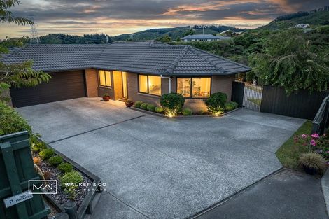 Photo of property in 65 Percy Kinsman Crescent, Riverstone Terraces, Upper Hutt, 5018