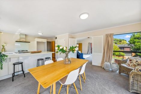 Photo of property in 13 Kinnel Grove, Papakowhai, Porirua, 5024