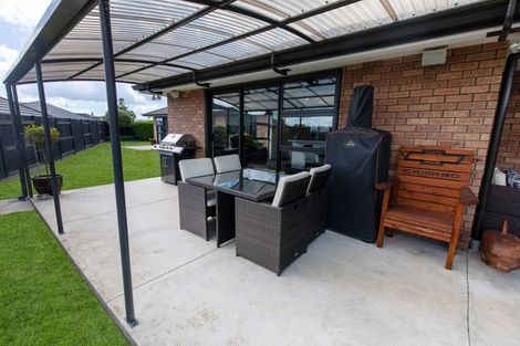 Photo of property in 55 Rodeo Drive, Kelvin Grove, Palmerston North, 4414