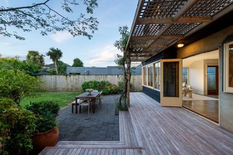 Photo of property in 6 Muritai Road, Milford, Auckland, 0620