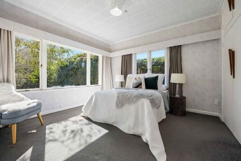 Photo of property in 18 Duncan Road, St Andrews, Hamilton, 3200