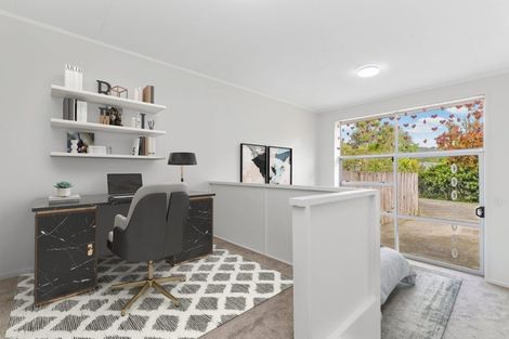 Photo of property in 3/70 Kaurilands Road, Titirangi, Auckland, 0604