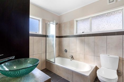 Photo of property in 23 John Gill Road, Shelly Park, Auckland, 2014