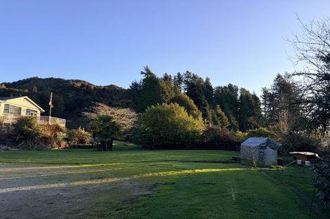 Photo of property in 9 Rosstown Road, Reefton, 7830
