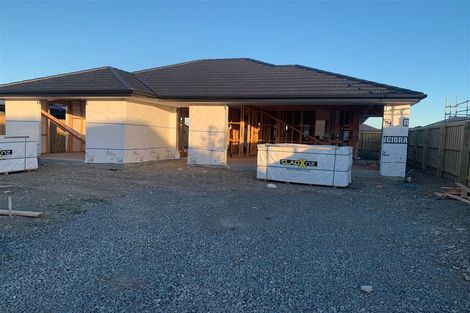 Photo of property in 40 Mehrtens Crescent, Woodend, 7691