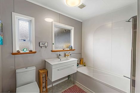 Photo of property in 77 Parker Street, Motueka, 7120