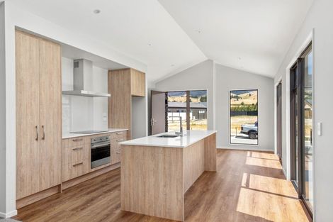 Photo of property in 38 Magnum Drive, Cromwell, 9310