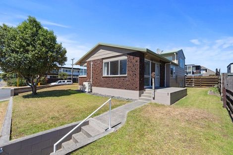 Photo of property in 65 Golf Road, Mount Maunganui, 3116