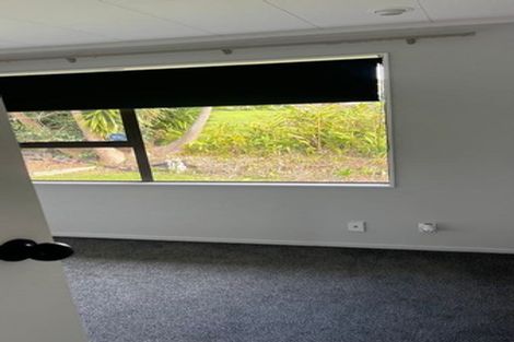 Photo of property in 41 Lavelle Road, Henderson, Auckland, 0612