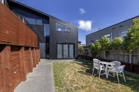 Photo of property in 5/50 Mandalay Terrace, Khandallah, Wellington, 6035