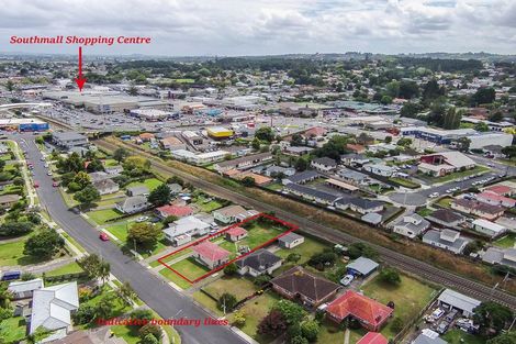 Photo of property in 16 Beaumonts Way, Manurewa, Auckland, 2102