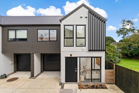 Photo of property in 7/27 Taikata Road, Te Atatu Peninsula, Auckland, 0610