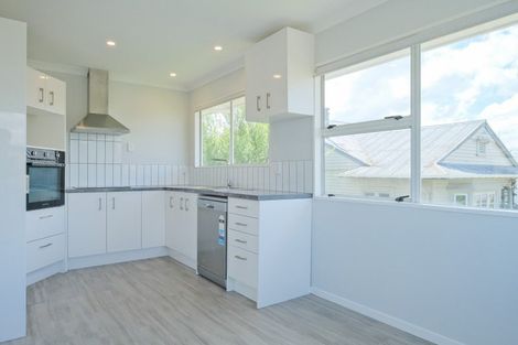 Photo of property in 2 Princess Street, Dannevirke, 4930