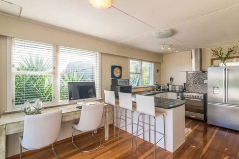 Photo of property in 88 Ngaio Road, Waikanae, 5036