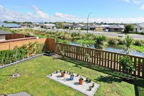 Photo of property in 12 Allgood Place, Rototuna North, Hamilton, 3210