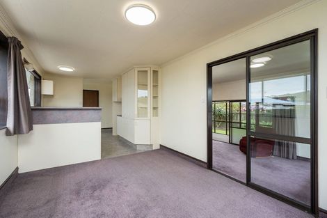 Photo of property in 1 Ash Place, Mosgiel, 9024