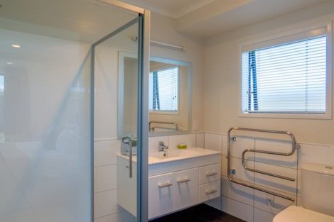 Photo of property in 21 Omega Place, Coastlands, Whakatane, 3120