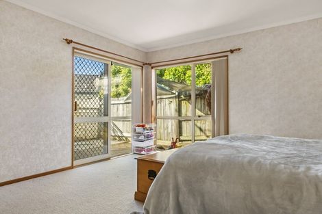 Photo of property in 17 Pampas Grove, Welcome Bay, Tauranga, 3112