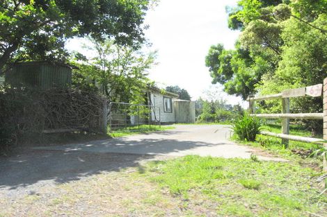 Photo of property in 63 Brigham Lane, Kumeu, 0892