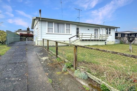 Photo of property in 5 Kahu Street, Tokoroa, 3420