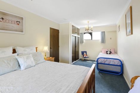 Photo of property in 24 Montclare Avenue, Ilam, Christchurch, 8041