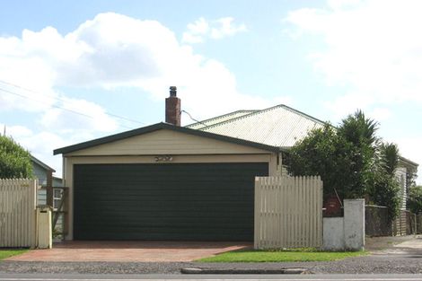 Photo of property in 1566 Dominion Extension, Mount Roskill, Auckland, 1041