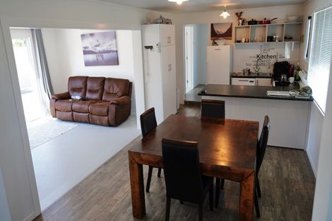 Photo of property in 828b Papamoa Beach Road, Papamoa Beach, Papamoa, 3118