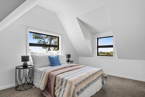 Photo of property in 1034 Scenic Drive North, Swanson, Auckland, 0816