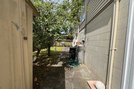 Photo of property in 1/97a Nile Road, Milford, Auckland, 0620