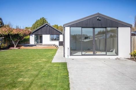 Photo of property in 11 Mcsaveneys Road, Marshland, Christchurch, 8051