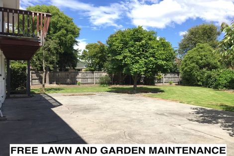 Photo of property in 12 Moorpark Place, Ilam, Christchurch, 8041