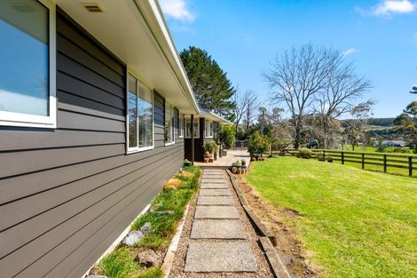 Photo of property in 207 Fletcher Road, Waimauku, 0881