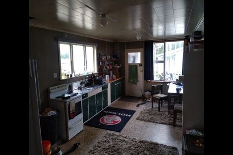 Photo of property in 2 Murray Street, Whataroa, 7886