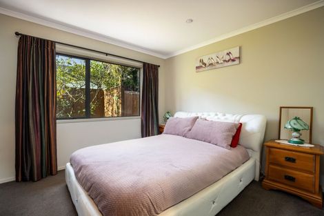 Photo of property in 58e Gilbert Street, New Plymouth, 4310