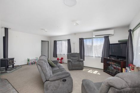 Photo of property in 34 Mcvie Road, Huntly, 3700