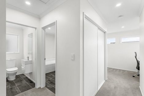 Photo of property in 11 George West Square West, Wigram, Christchurch, 8025