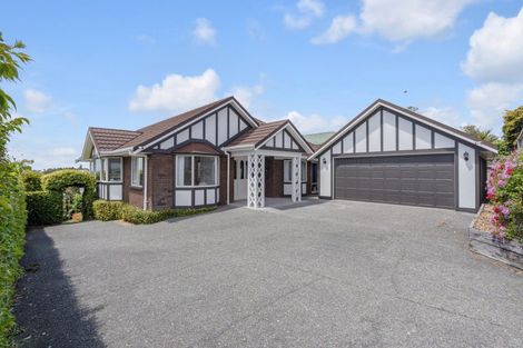 Photo of property in 2/40 Cook Street, Howick, Auckland, 2014