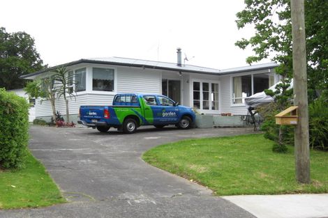 Photo of property in 12 Titoki Avenue, Mangere Bridge, Auckland, 2022