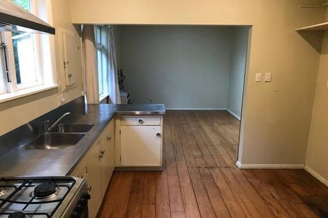 Photo of property in 18 Asquith Terrace, Brooklyn, Wellington, 6021