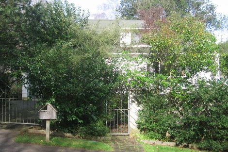 Photo of property in 1/21 Gibbs Crescent, Red Hill, Papakura, 2110