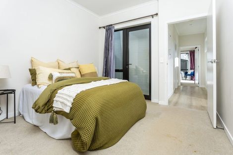 Photo of property in 10 Grey Warbler Road, Hobsonville, Auckland, 0616