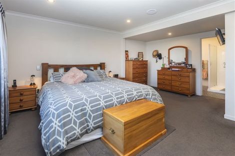 Photo of property in 63 Vagues Road, Northcote, Christchurch, 8052