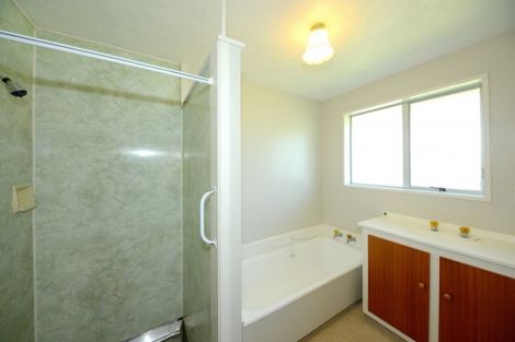 Photo of property in 23 Cradock Street, South New Brighton, Christchurch, 8062