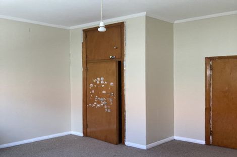 Photo of property in 96 Derwent Street, Island Bay, Wellington, 6023