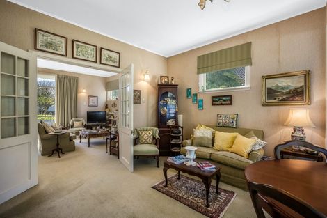 Photo of property in 425 Muritai Road, Eastbourne, Lower Hutt, 5013