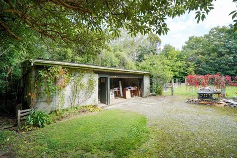 Photo of property in 54 Mckellar Road, Seaward Bush, Invercargill, 9871