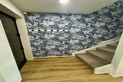 Photo of property in 7/25 Vodanovich Road, Te Atatu South, Auckland, 0610