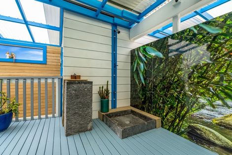 Photo of property in 118 Aberdeen Place, Whangamata, 3620