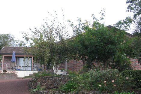 Photo of property in 21 Vintage Drive, Henderson, Auckland, 0612